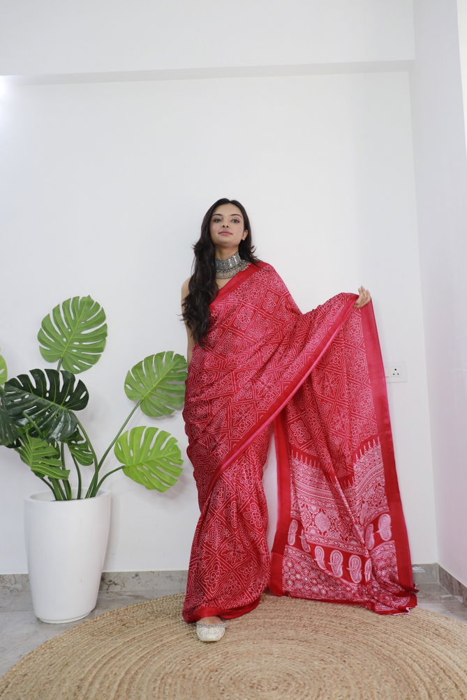 KGM Bandhani Patola Mix Printed Non Catalog Sarees